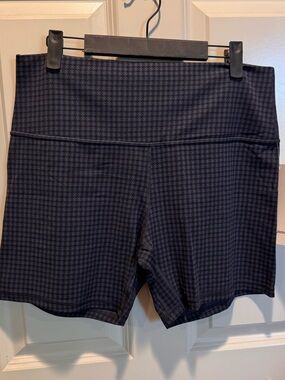 lululemon athletica Navy Houndstooth High-Rise Athletic Shorts